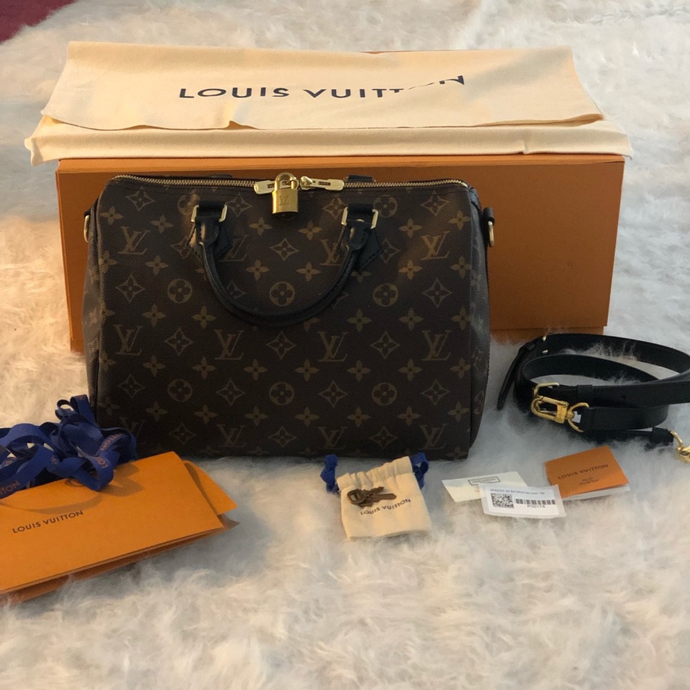 LOUIS VUITTON My World Tour Speedy Bandouliere 30